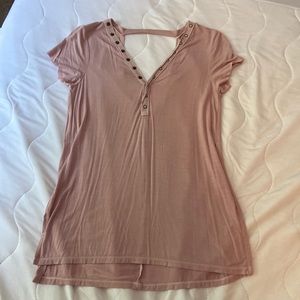 Blush Pink American eagle shirt sleeve soft and sexy